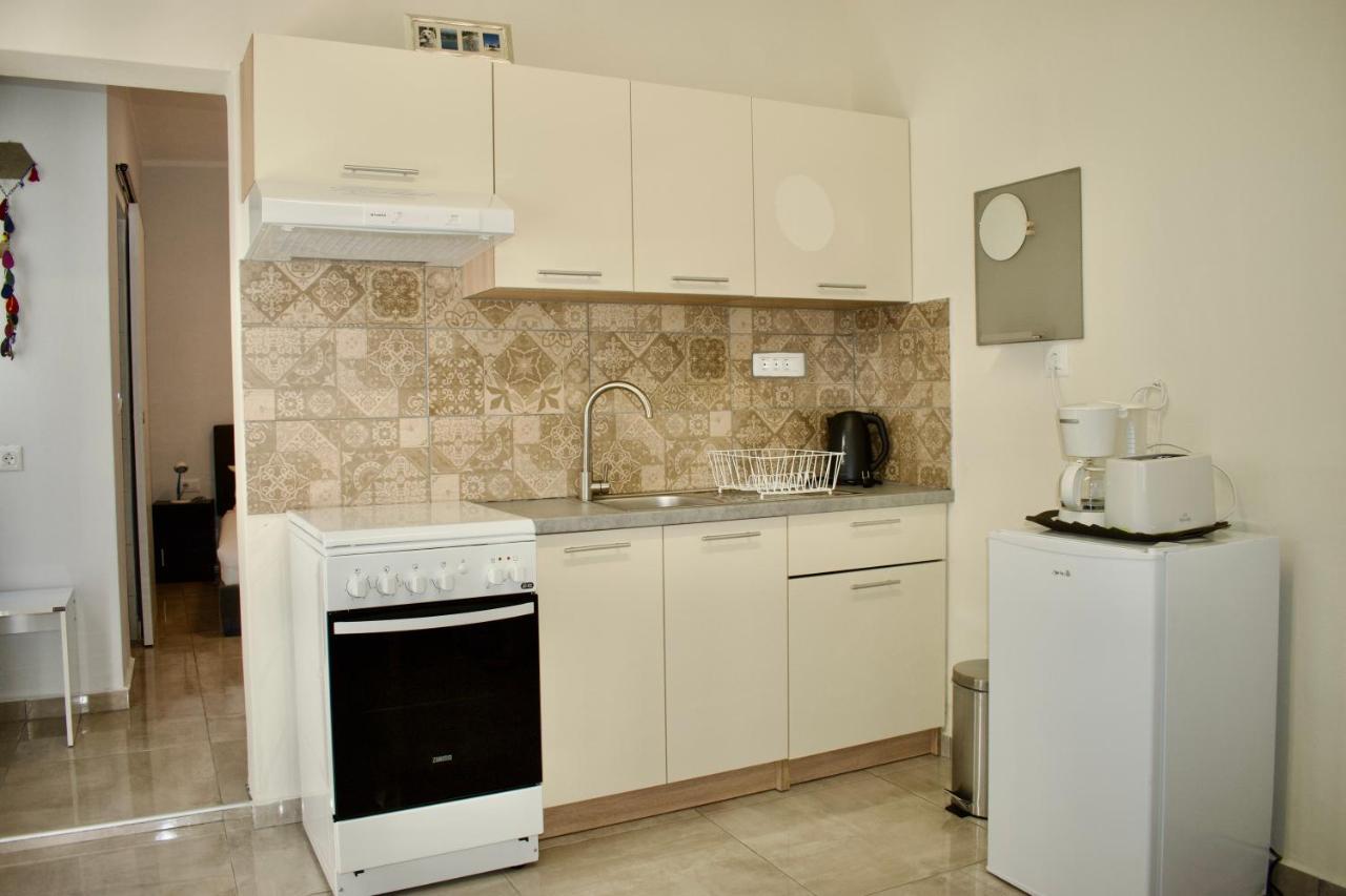 Astrinos Apartment, Cosy And Near To The Beach! Като-Даратсо Экстерьер фото